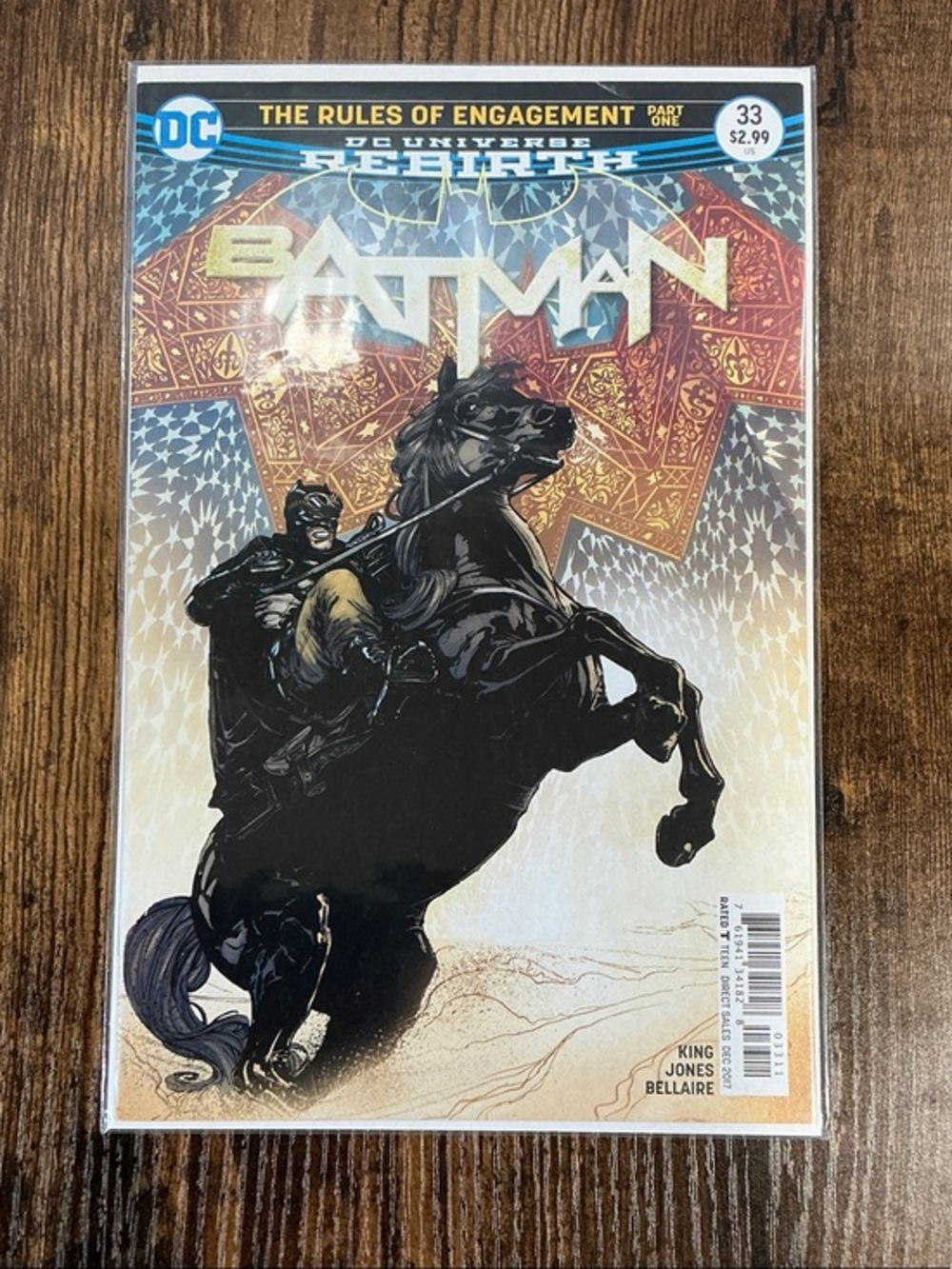 DC Batman Comic Cover — Black, Gold & Cream Artwork